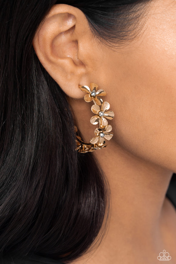 Paparazzi Floral Flamenco - Gold Earring