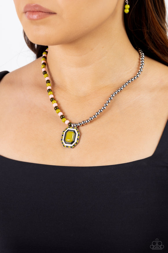 Paparazzi Contrasting Candy - Green Necklace