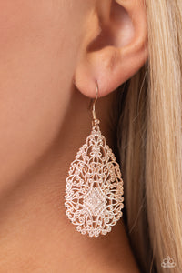 Paparazzi Meadow Magic - Rose Gold Earring