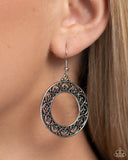 Paparazzi Vineyard Valentine - Silver Earring