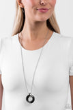 Paparazzi Timeless Triumph - Silver Necklace