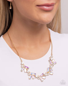 Paparazzi Serene Statement - Gold Necklace