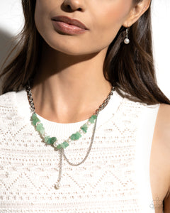 Paparazzi Nostalgically Noble - Green Necklace