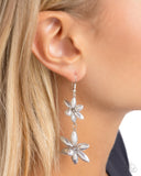 Paparazzi Pearl Posy - Silver Earring