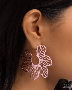 Paparazzi Floral Fame - Pink Earring