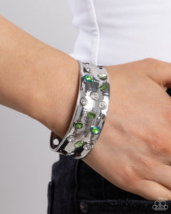 Paparazzi Embellished Empire - Green Bracelet