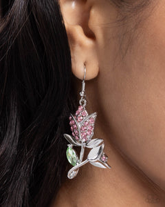 Paparazzi Tulip Tradition - Pink Earring