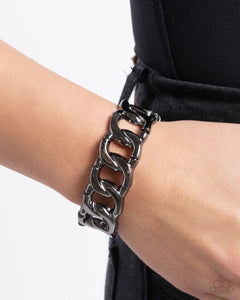 Paparazzi Forged in Fame - Black Bracelet