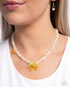 Paparazzi Malibu Master - Yellow Necklace