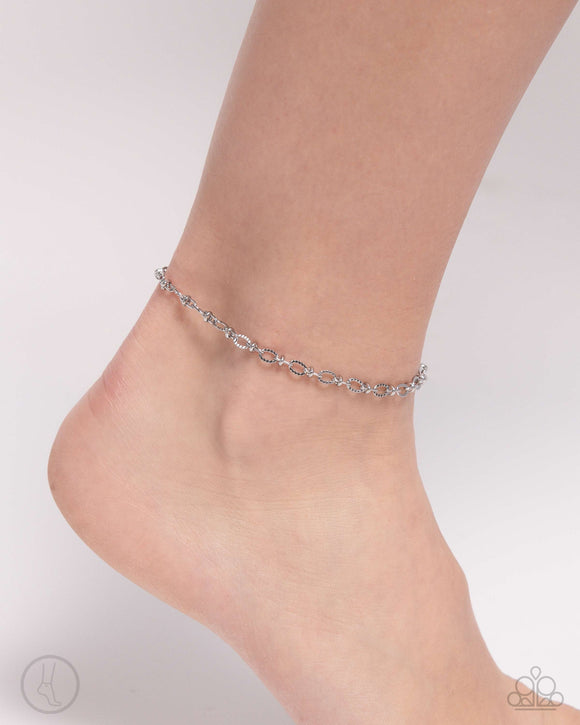 Paparazzi For A Moment - Silver Anklet