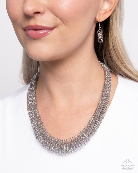 Paparazzi Trenchant Tribute - Silver Necklace