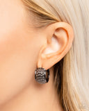 Paparazzi Hammered Heaven - Black Earring