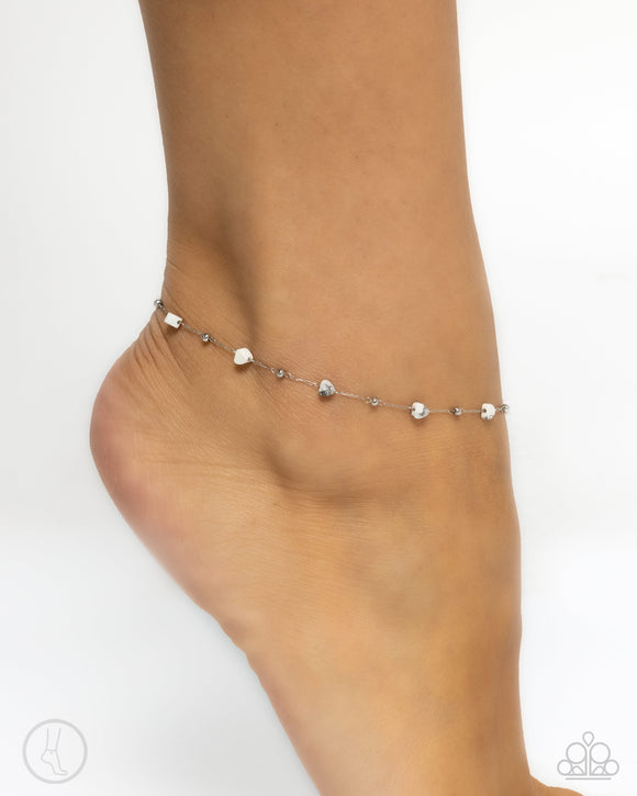 Paparazzi Dont Mention It - White Anklet