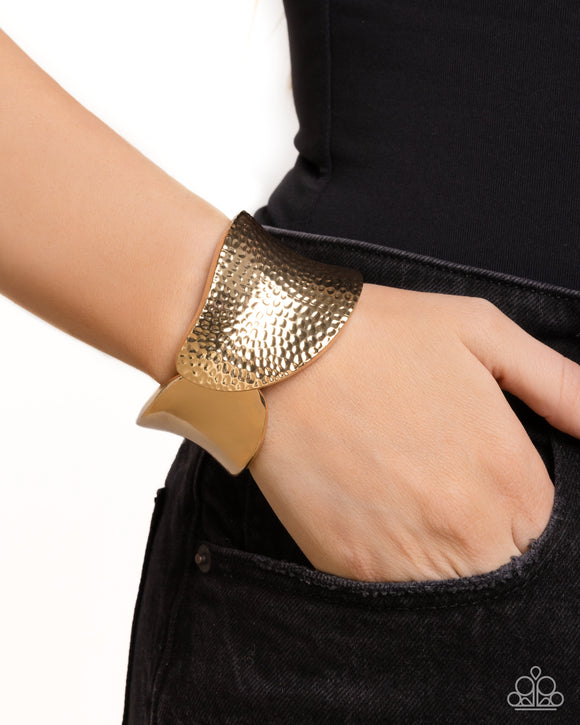 Paparazzi Burnished Balance - Gold Bracelet