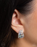 Paparazzi Elite Embrace - Green CLIP Earring