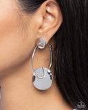 Paparazzi Textured Trouble - Silver Earring