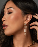 Paparazzi Pearl Pastime - Gold Earring