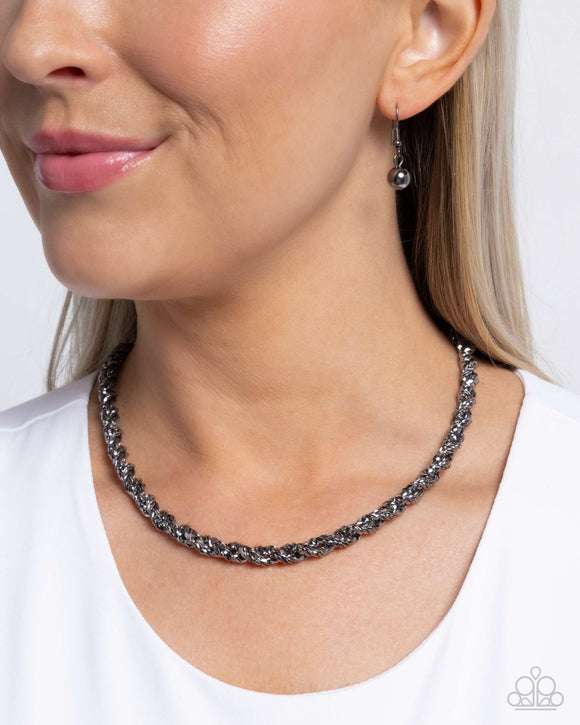 Paparazzi Edgy Etching - Black Necklace