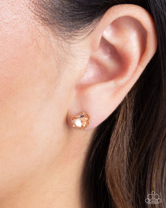 Paparazzi Sweetheart Stunner - Gold Earring