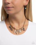 Paparazzi Saloon Girl - Gold Necklace