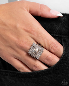 Paparazzi Sovereign Square - Silver Ring