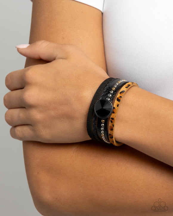 Paparazzi Fair LEATHER - Black Bracelet