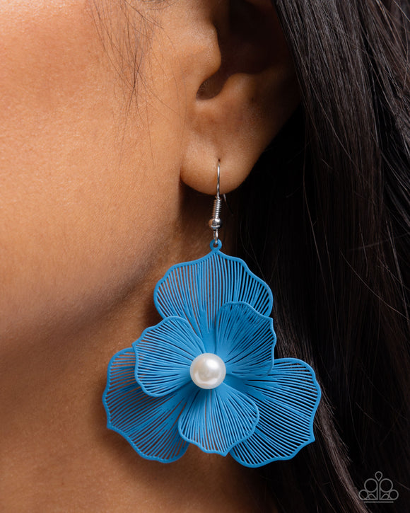 Paparazzi PETAL the Score - Blue Earring