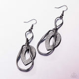 Paparazzi Teardrop Triumph - Black Earring