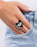 Paparazzi Smitten Showcase - Black Ring