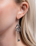 Paparazzi Château Chic - Silver Earring