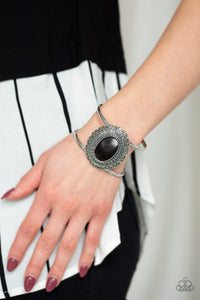 Paparazzi Extra EMPRESS-ive - Black Bracelet