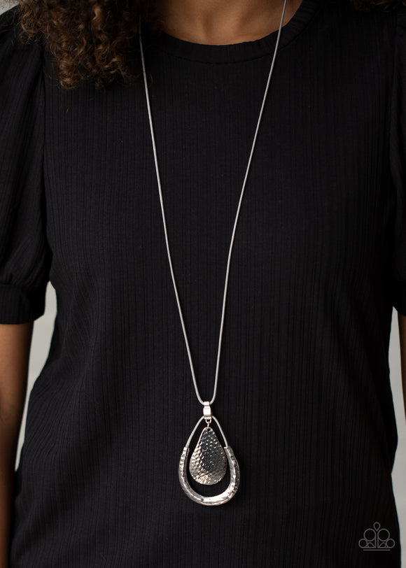 Paparazzi Texture Trekker - Silver Necklace