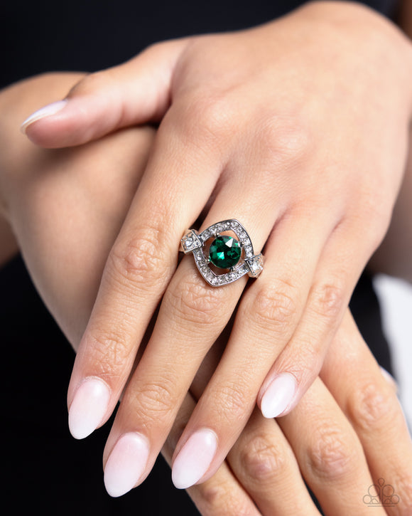 Paparazzi Undefeated Dazzle - Green Ring