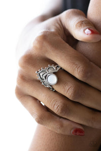 Paparazzi Lotus Solstice - White Ring