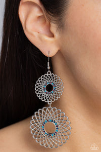 Paparazzi Regal Roulette - Mutli Earring