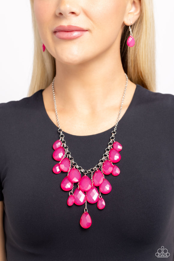 Paparazzi Front Row Flamboyance - Pink Necklace