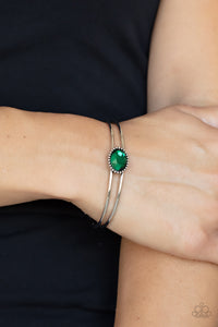 Paparazzi Magnificently Mesmerized - Green Bracelet