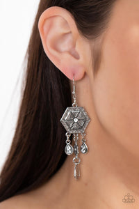 Paparazzi Dreamcatcher Delight - White Earring