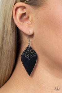 Paparazzi Naturally Nostalgic - Black Earring