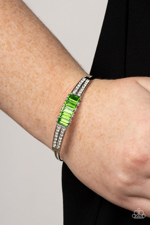 Paparazzi Spritzy Sparkle - Green Bracelet