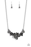 Paparazzi Botanical Breeze - Silver Necklace