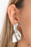 Paparazzi METAL-Physical Mood - Silver Earrings