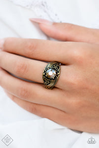 Paparazzi Shimmer in Time - Brass Ring