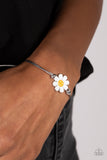 Paparazzi DAISY Little Thing - Silver Bracelet