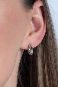 Paparazzi Catwalk Curls - Silver Earring