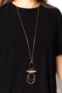 Paparazzi Oblong Obligato - Gold Necklace