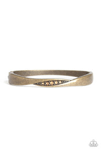 Glittering Grit - Brass Bracelet