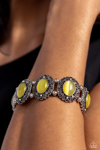 Paparazzi Vintage Vault - Yellow Bracelet