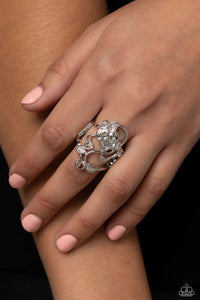 Paparazzi What ROSE Around - Silver Ring