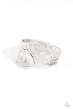 Paparazzi Palatial Palms - Silver Bracelet